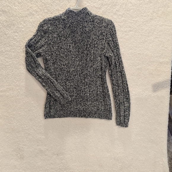 Liz Claiborne Black and White Cowl Turtleneck Sweater - Picture 2 of 7